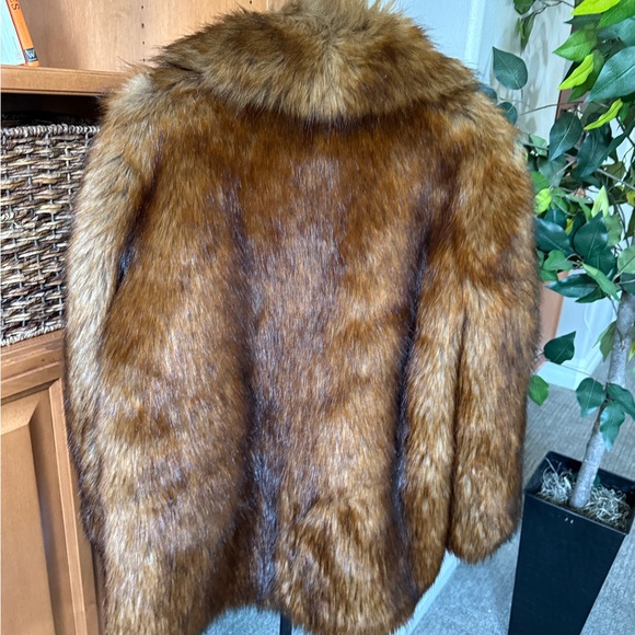 Zara Brown Teddy Jacket Plush Hip-Length Design - Picture 6 of 9